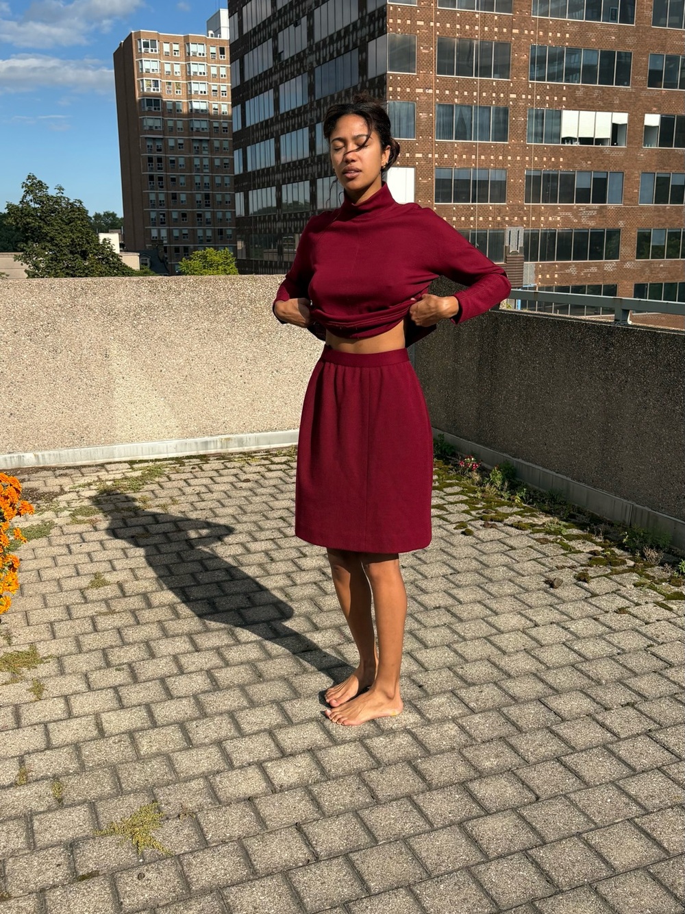 Oscar de la renta Women's Long-Sleeve Turtleneck A-Line set in Burgundy - Picture 3 of 5